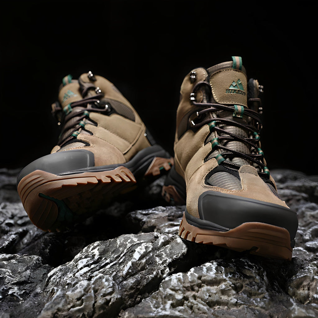 Men's High-Top Hiking Boot